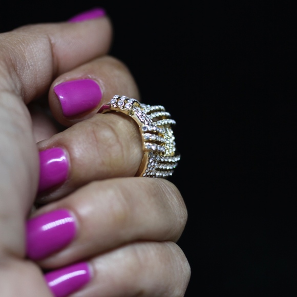 18k Gold Dipped Swarovski Statement Ring - Picture 3 of 8